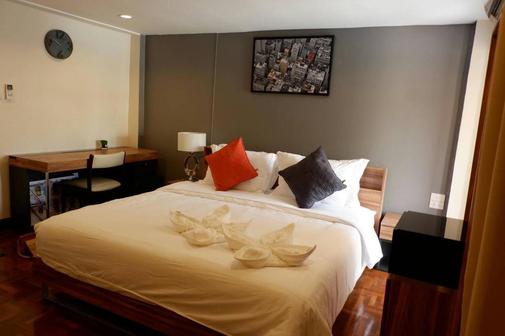 Serene Hostel Nimman Chiang Mai Eksteriør bilde