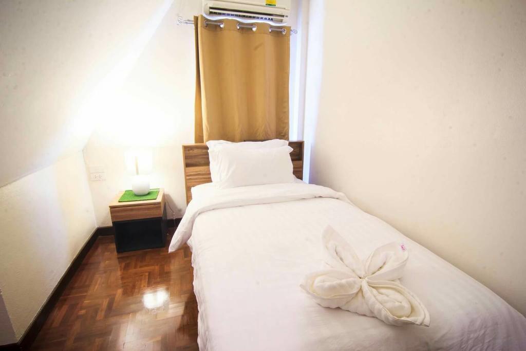 Serene Hostel Nimman Chiang Mai Eksteriør bilde