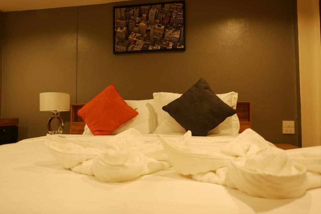 Serene Hostel Nimman Chiang Mai Eksteriør bilde